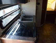 21 ft Rockwood Roo Travel Trailer - Kitchen Owen