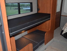 32 ft Tioga Motorhome - Bunk Beds