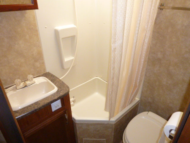 Travel Trailer Als Baltimore Al Jayco Bathroom